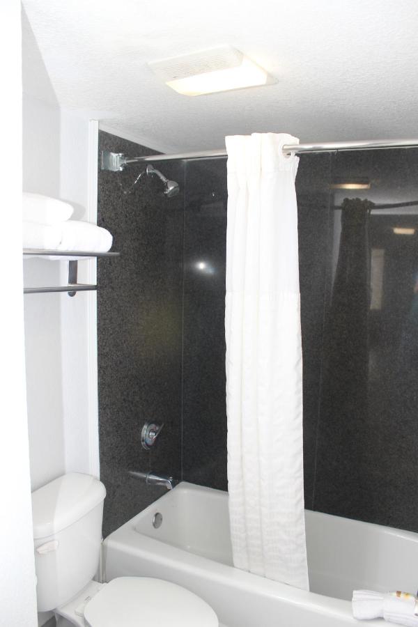 Queen Room with Two Queen Beds and City View - Non-Smoking at La Quinta Inn & Suites by Wyndham Oceanfront Daytona Beach