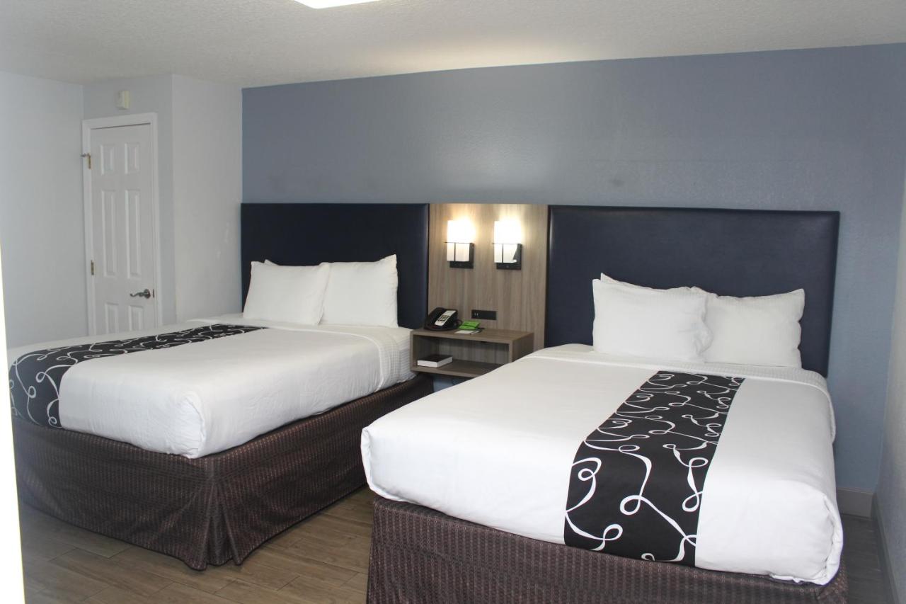 Queen Suite with Sofa and City View - Non-Smoking at La Quinta Inn & Suites by Wyndham Oceanfront Daytona Beach