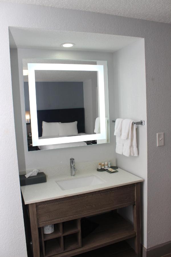 Queen Suite with Sofa and City View - Non-Smoking at La Quinta Inn & Suites by Wyndham Oceanfront Daytona Beach