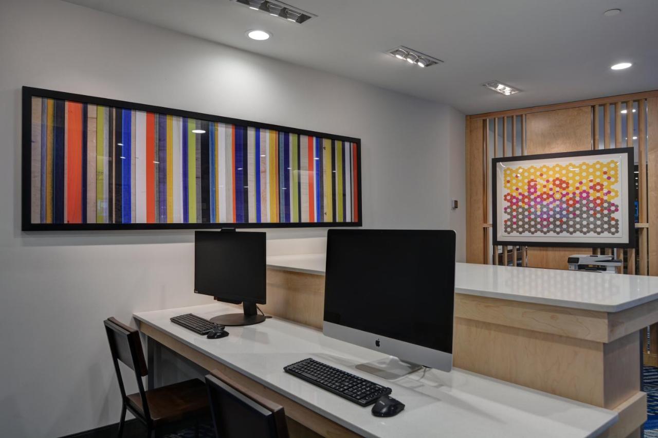 | Holiday Inn Express & Suites - Greenville - Taylors, an IHG Hotel