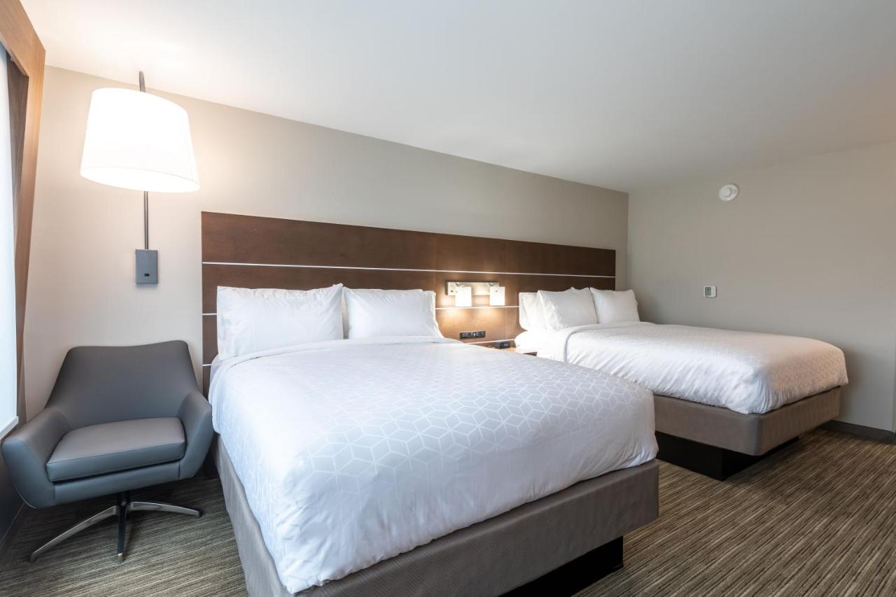 | Holiday Inn Express & Suites - Greenville - Taylors, an IHG Hotel