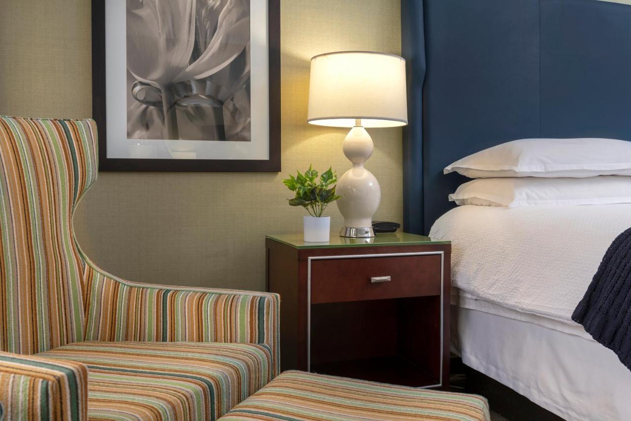 Queen Room at The Stamford Hotel