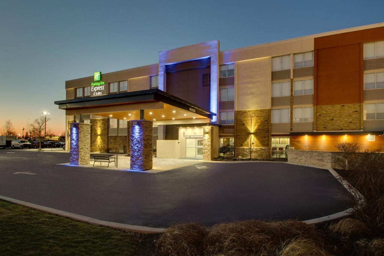 | Holiday Inn Express & Suites Wapakoneta, an IHG Hotel