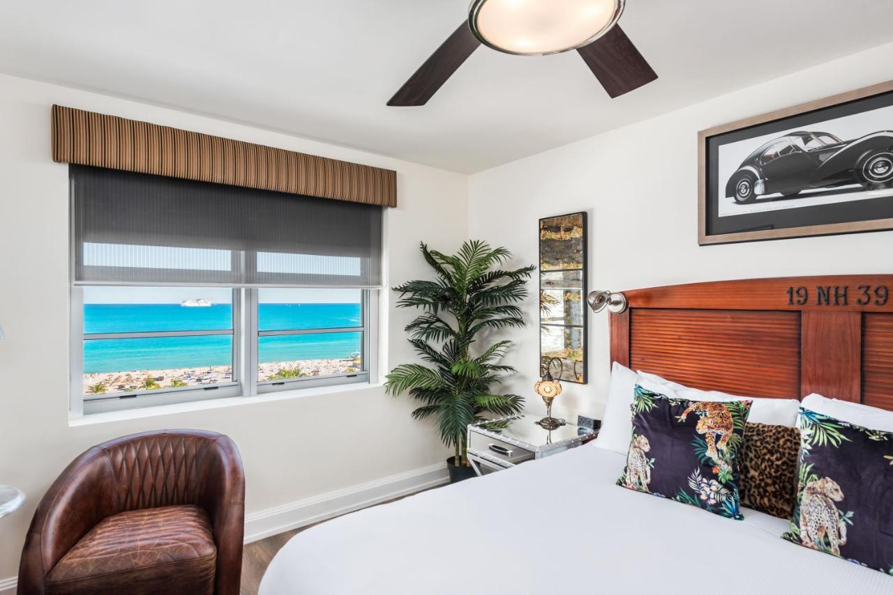 King Room with Ocean View at The National Hotel Miami Beach