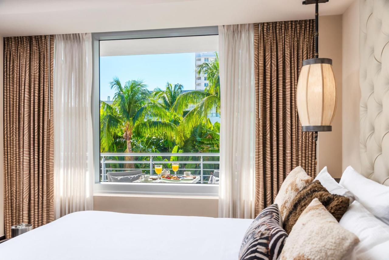 Cabana Room at The National Hotel Miami Beach