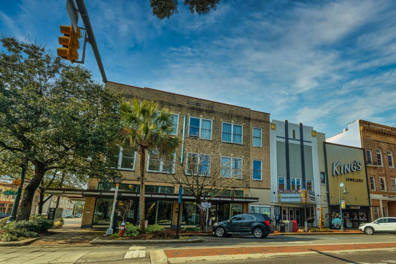 | Kasa Main Street Columbia
