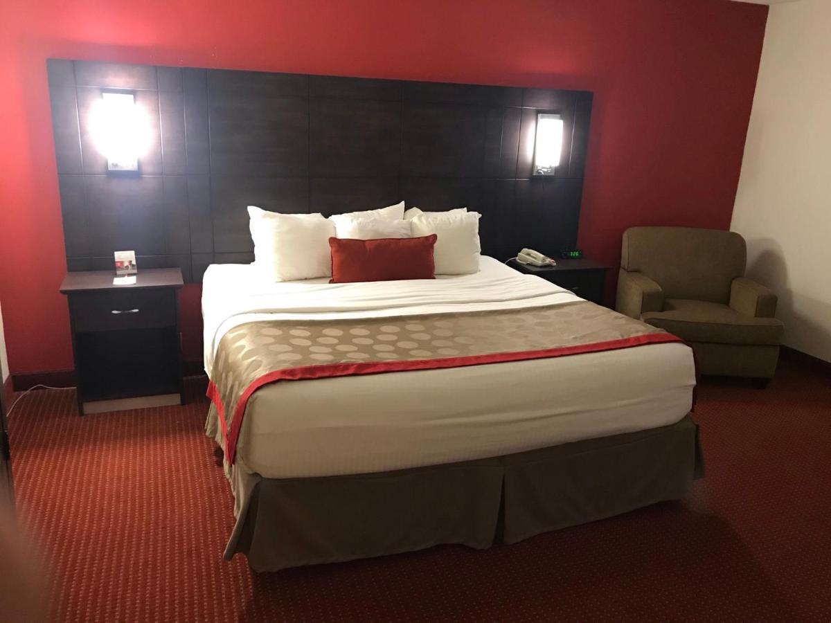  | Ramada by Wyndham Ligonier