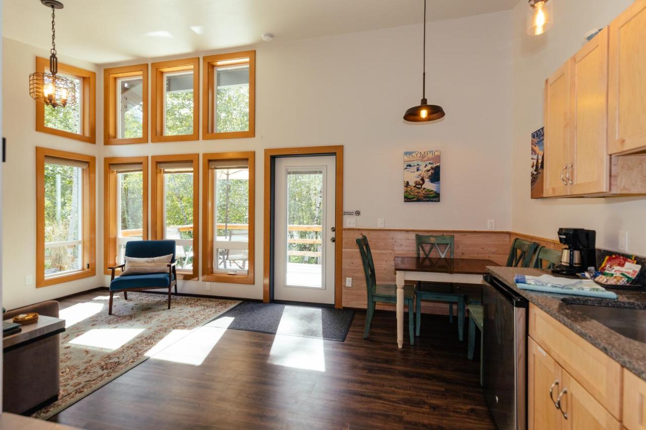 | Hoh Valley Cabins
