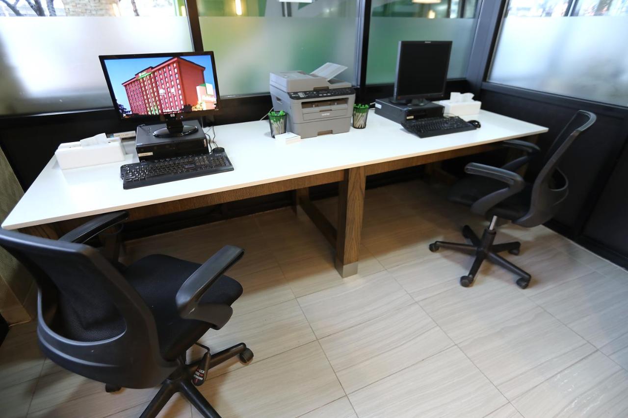 | Holiday Inn O'Hare Area, an IHG Hotel