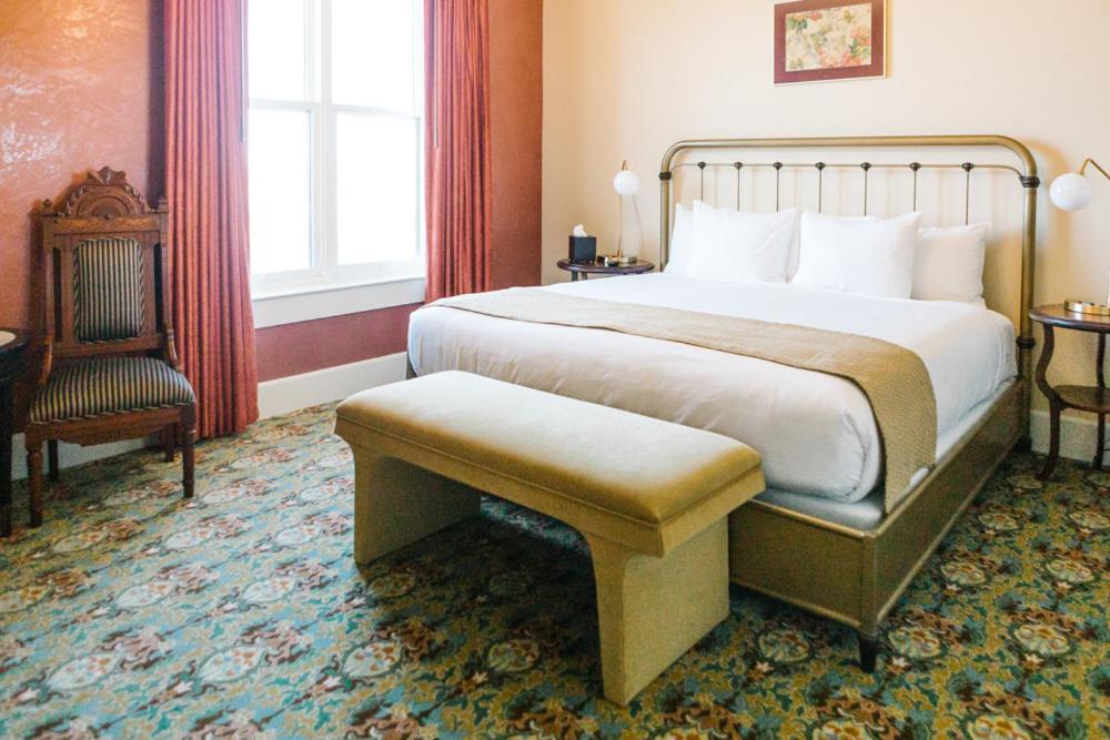 King Room at Belvada Hotel