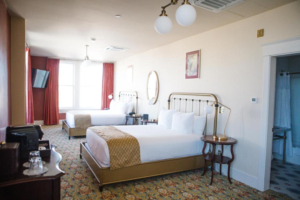 Queen Room with Two Queen Beds at Belvada Hotel