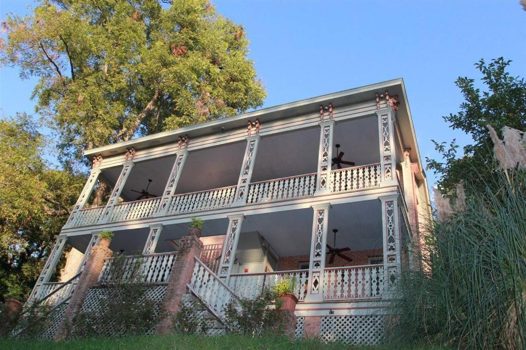  | Corners Mansion Inn - A Bed and Breakfast