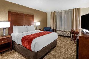Room #48915410 at Comfort Inn Fontana