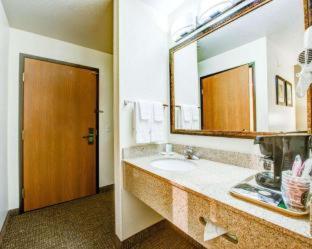 Room #48915410 at Comfort Inn Fontana