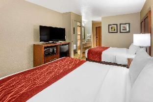 Room #48915411 at Comfort Inn Fontana