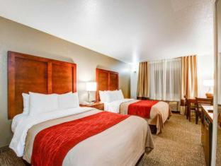 Room #48915411 at Comfort Inn Fontana