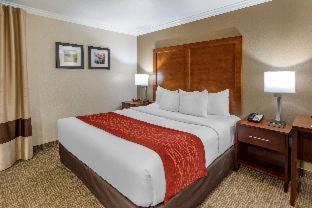 Room #48915414 at Comfort Inn Fontana