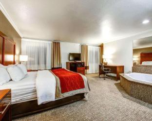 Room #48915414 at Comfort Inn Fontana