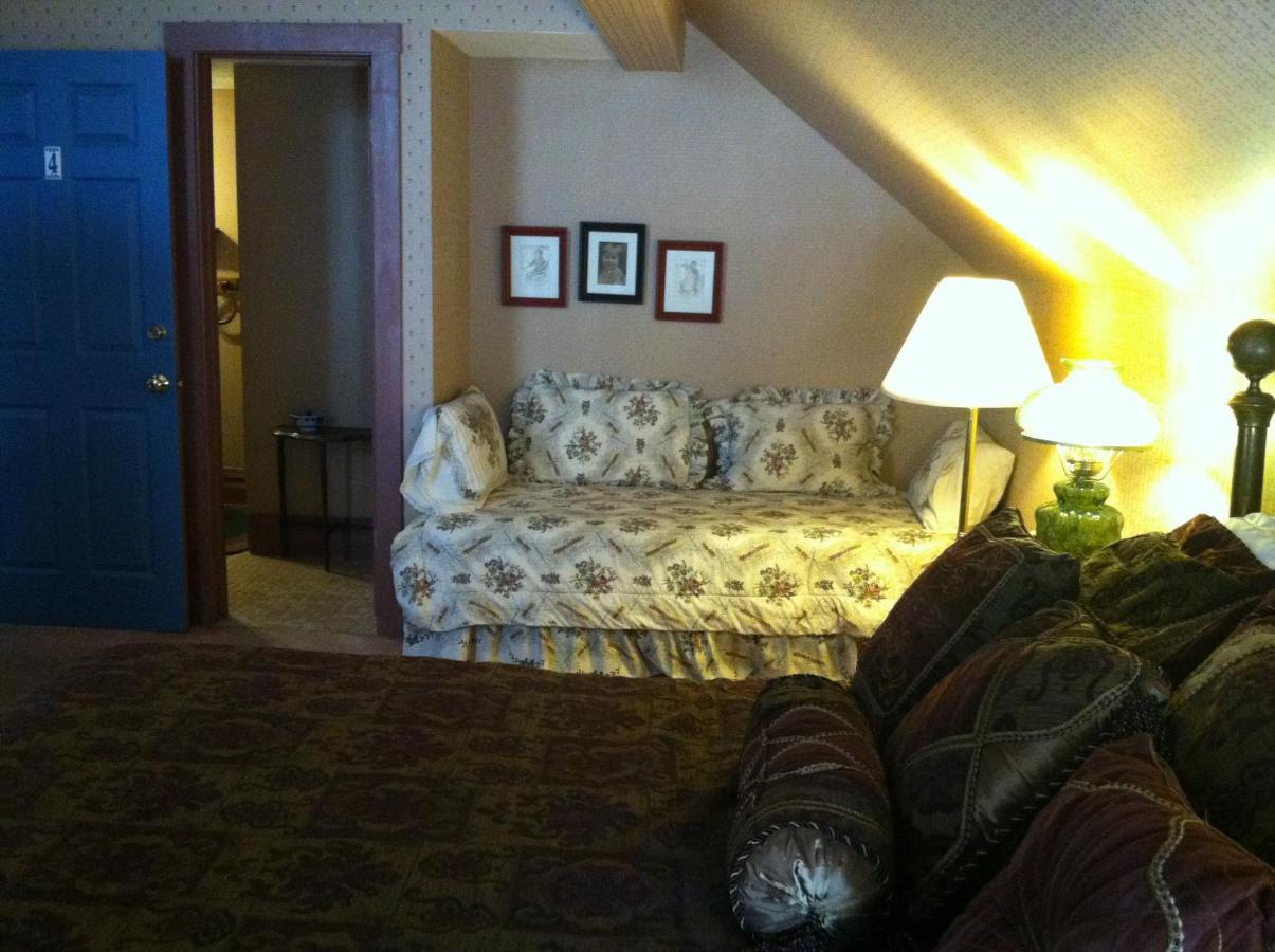  | Corners Mansion Inn - A Bed and Breakfast