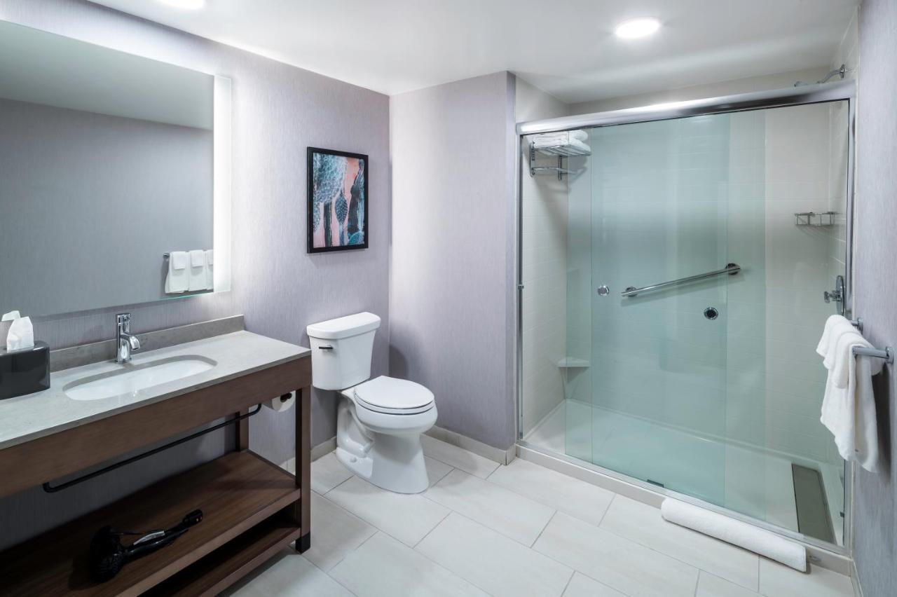 King Suite with Sofa Bed at Hyatt Place Tempe / Phoenix / University