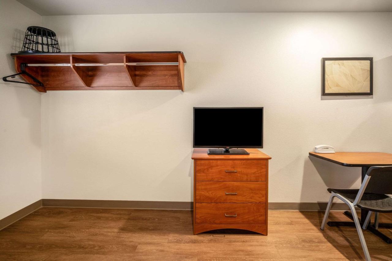 Double Room with Two Double Beds - Non-Smoking at WoodSpring Suites Corpus Christi