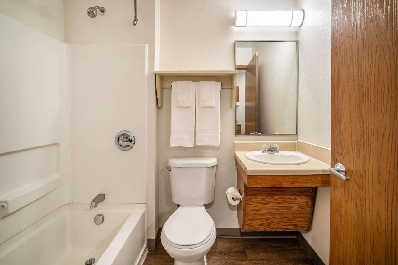 Queen Suite - Non-Smoking at WoodSpring Suites Corpus Christi