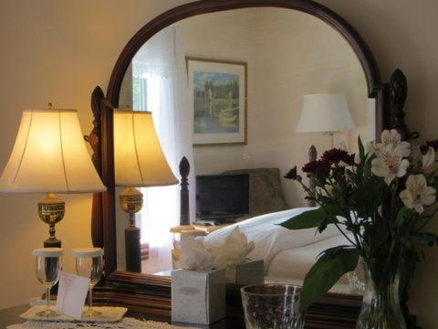 | Atlantic Ark Inn