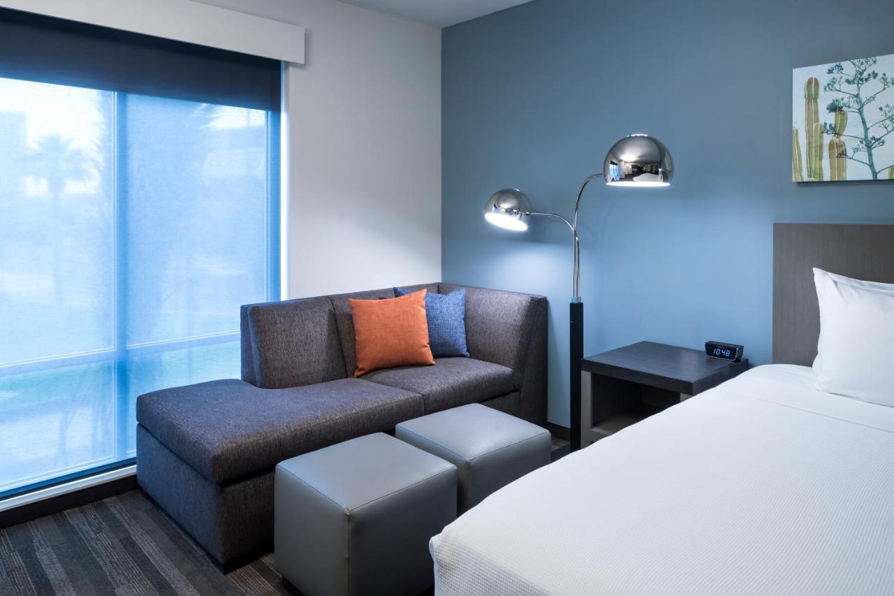 King Room at Hyatt House Tempe/Phoenix/University