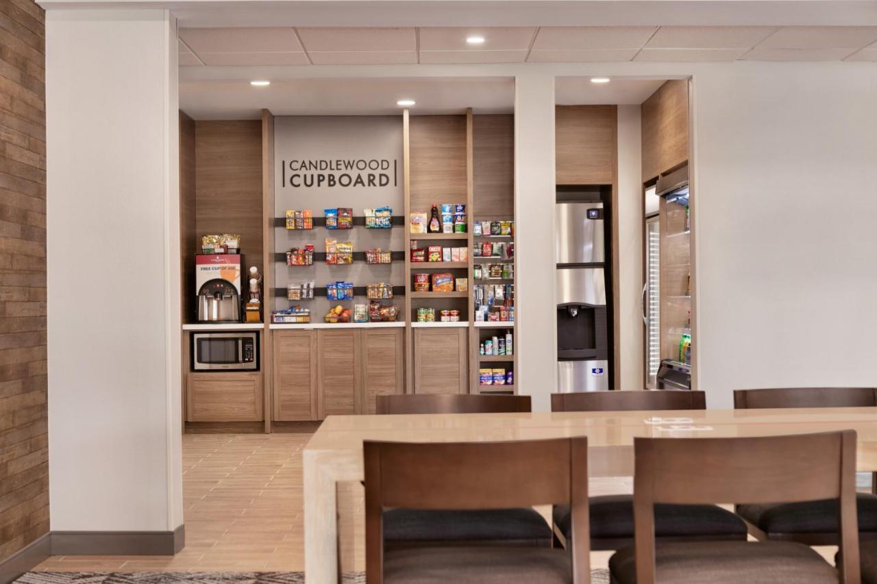 | Candlewood Suites Fayetteville Fort Bragg
