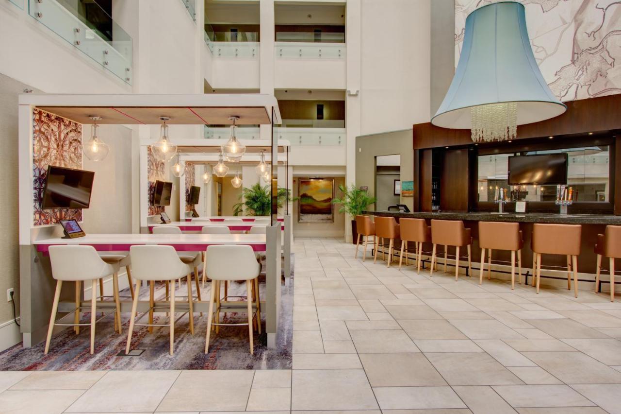  | Crowne Plaza Charleston, an IHG Hotel