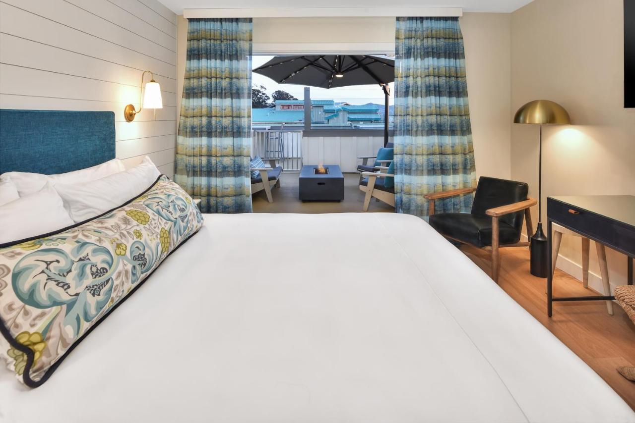 | Inn At Rose's Landing