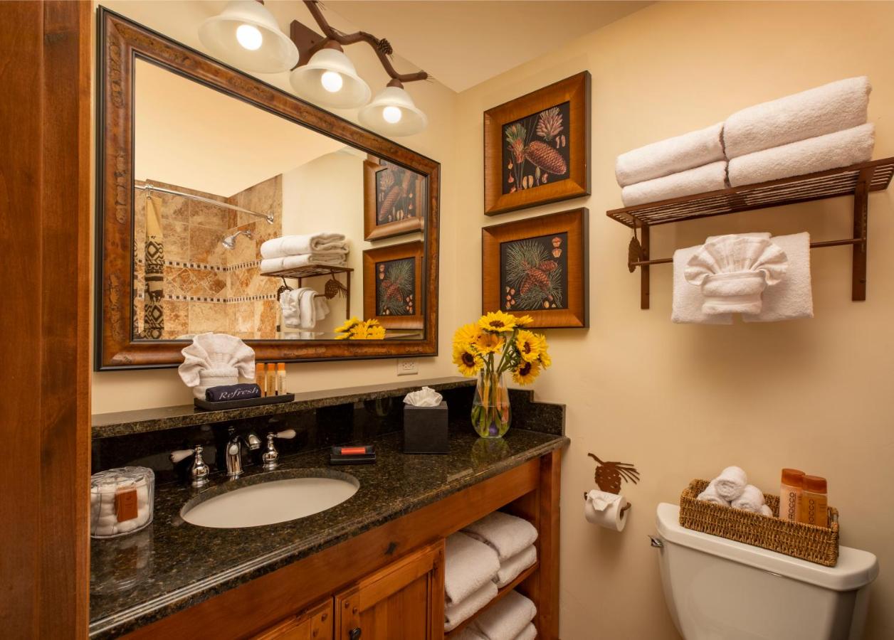 One-Bedroom Suite at Parkway Inn of Jackson Hole