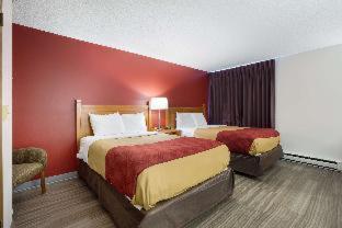 Room #34619619 at Econo Lodge Inn & Suites Escanaba North