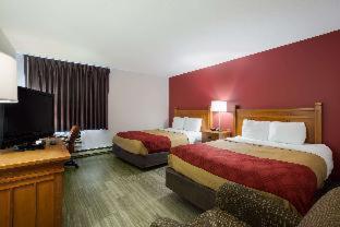 Room #34619620 at Econo Lodge Inn & Suites Escanaba North