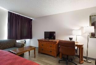 Room #34619623 at Econo Lodge Inn & Suites Escanaba North