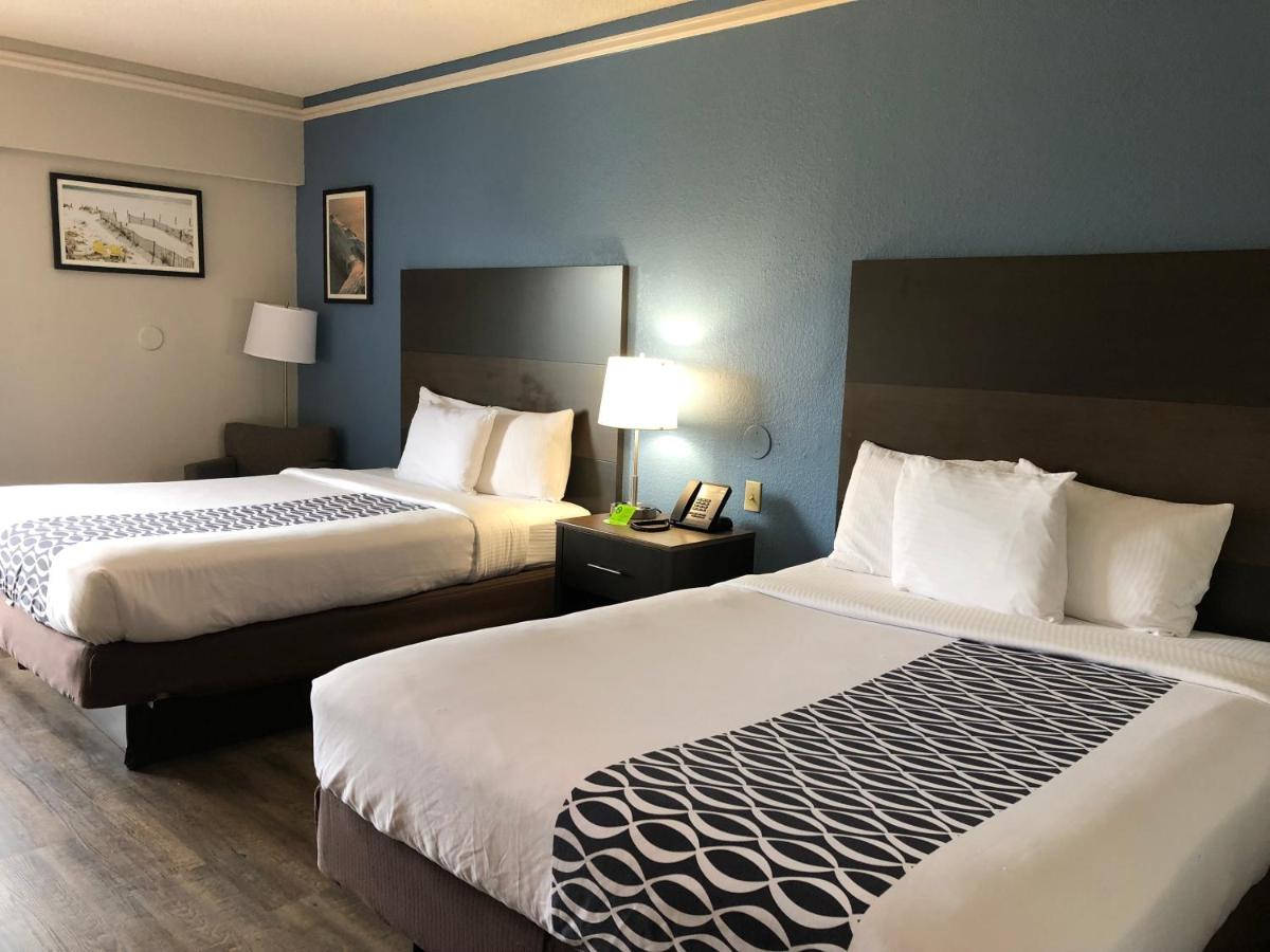 Queen Room with Two Queen Beds and Bath Tub - Mobility/Hearing Access - Non-Smoking at La Quinta by Wyndham PCB Coastal Palms
