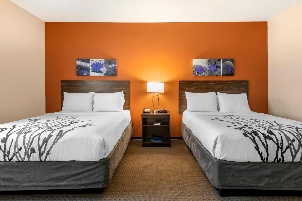 Queen Room with Two Queen Beds - Accessible/Non-Smoking at Sleep Inn & Suites Moab near Arches National Park