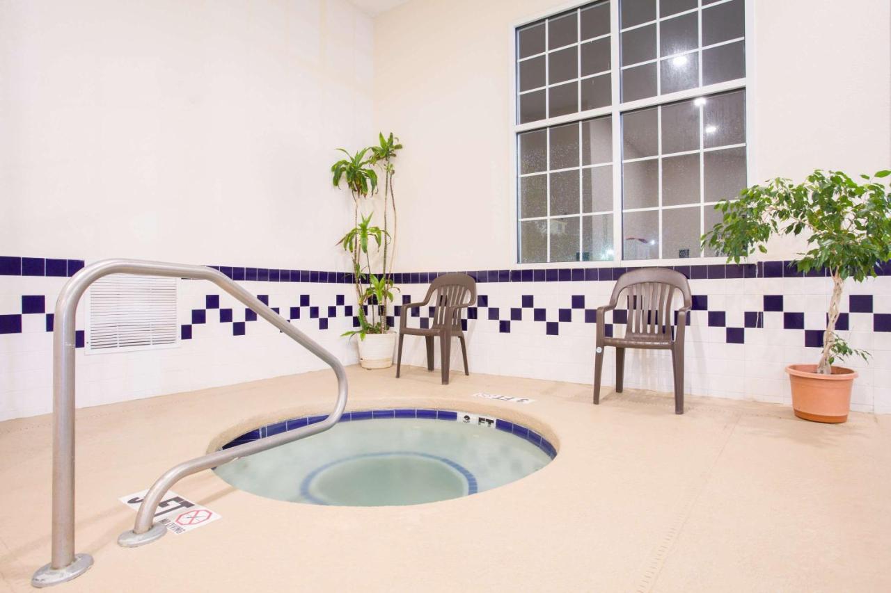 | SureStay Hotel by Best Western North Myrtle Beach