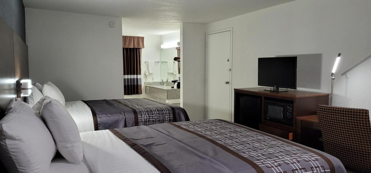| Key West Inn - Boaz
