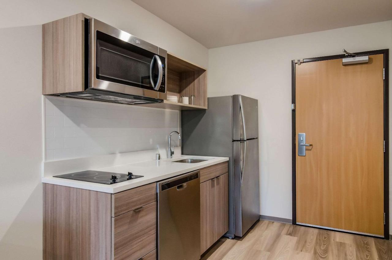 Standard King Room with Sofa Bed - Non-Smoking at WoodSpring Suites Tacoma - Lakewood