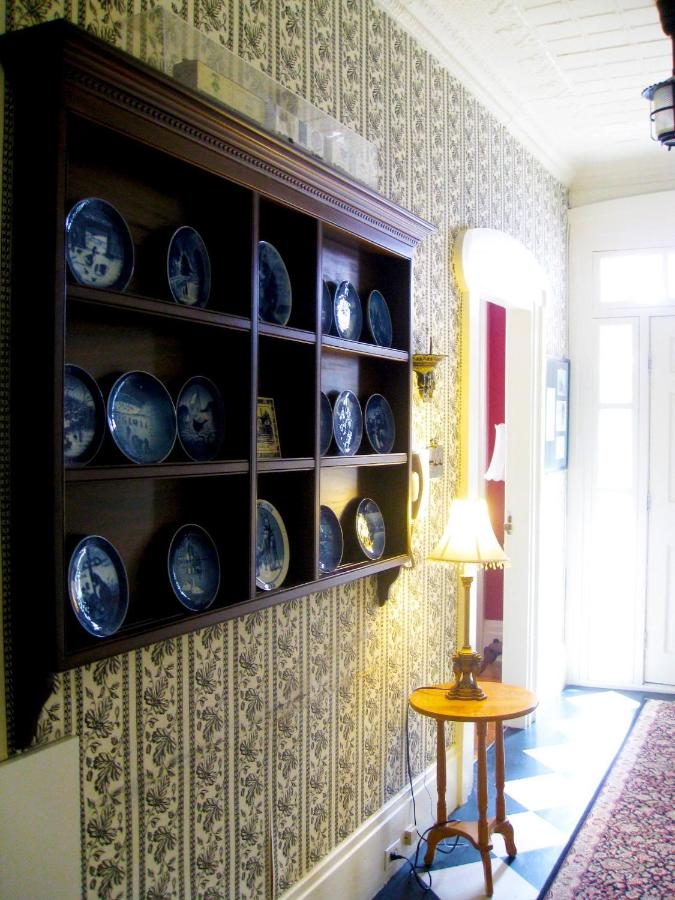  | The White House Inn