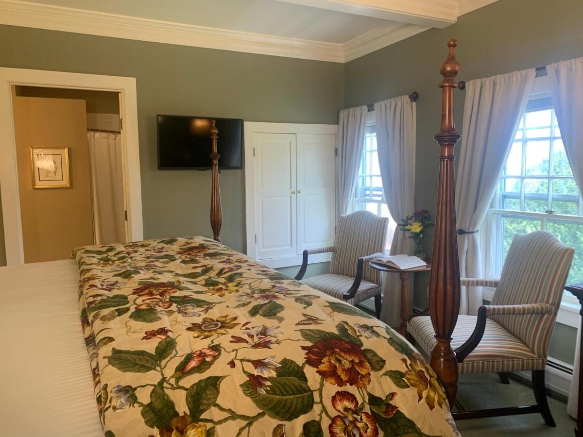 | The INN at Ormsby Hill