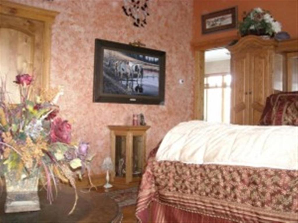 | River's Bend Lodge