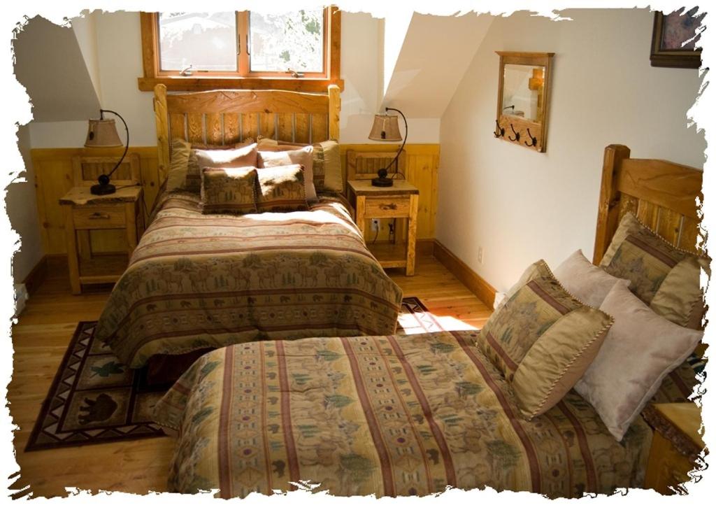 | River's Bend Lodge