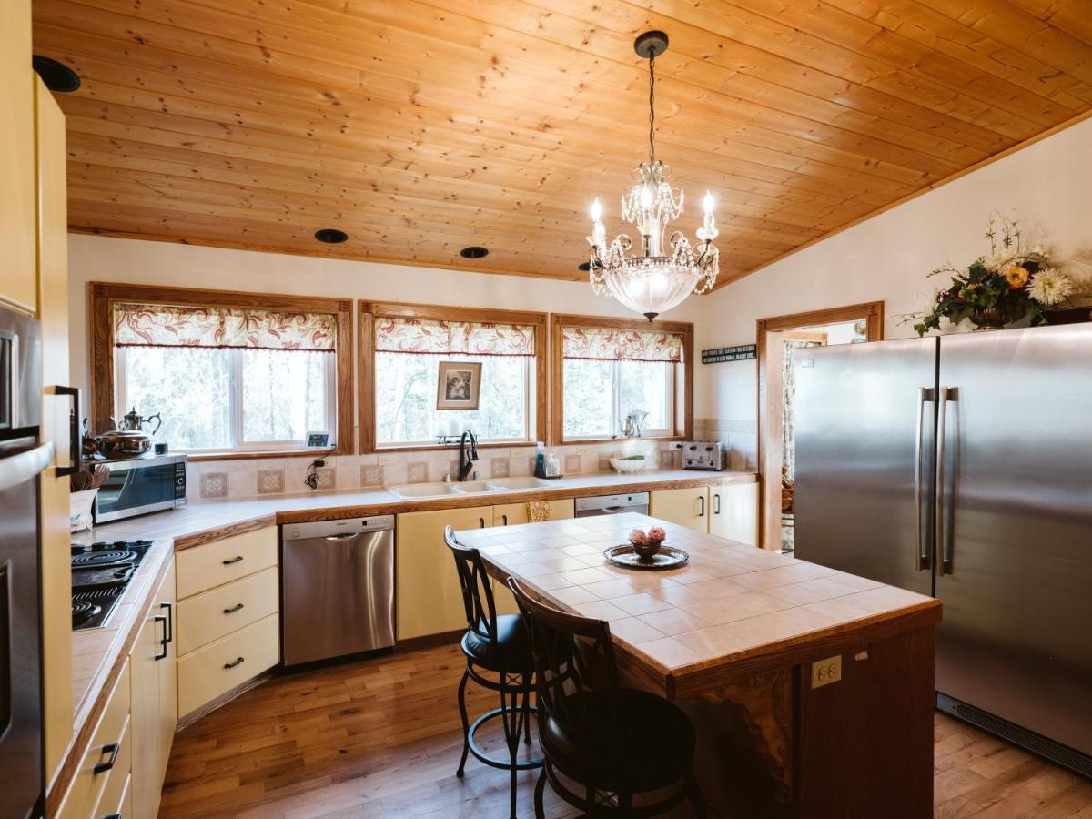 | Maria's Creekside B&B