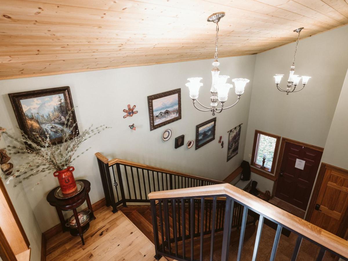  | Maria's Creekside B&B