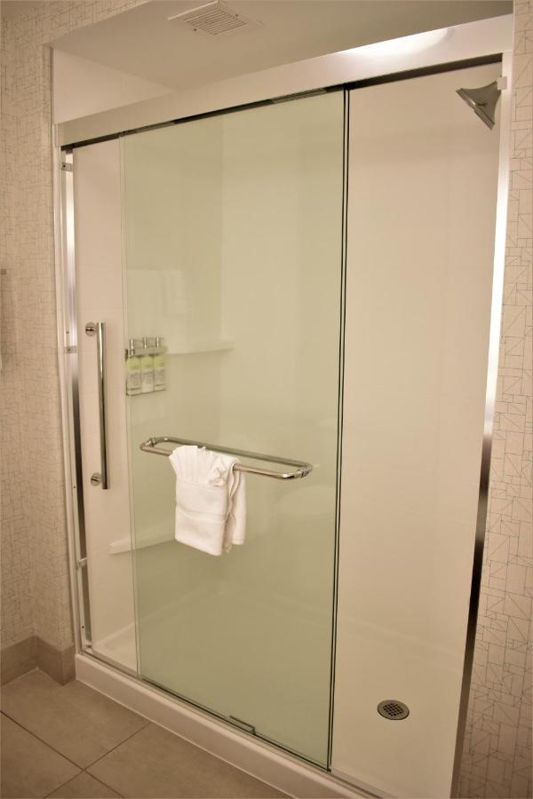 | Holiday Inn Express and Suites Gettysburg, an IHG Hotel