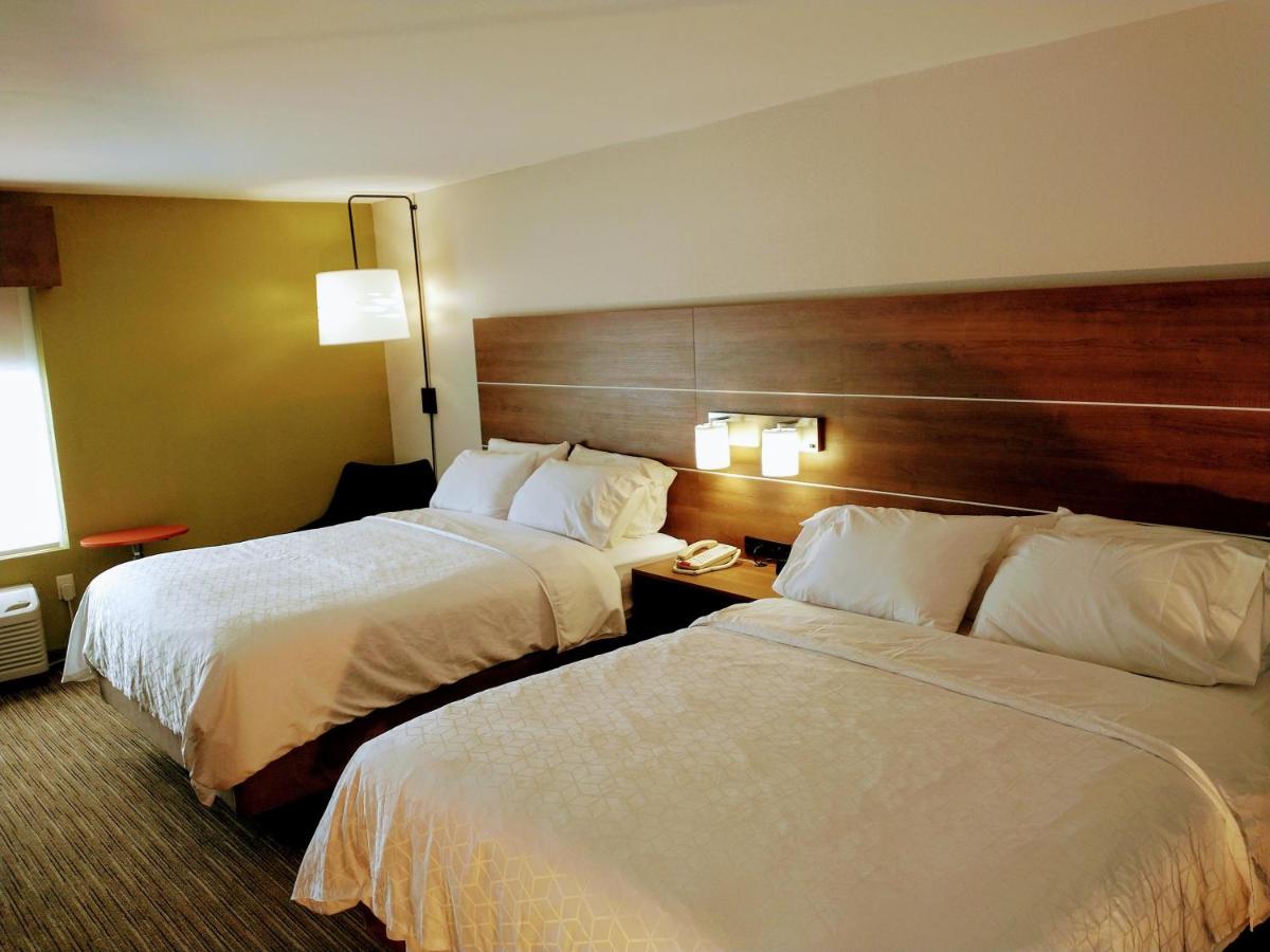 Queen Room with Two Queen Beds - Non-Smoking at Holiday Inn Express Hotel & Suites Madison by IHG