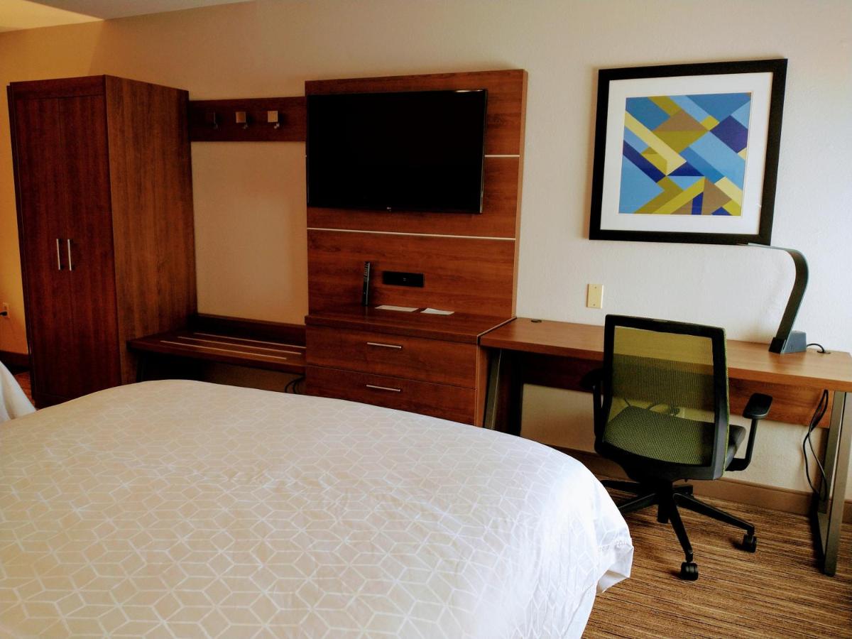 Queen Room with Two Queen Beds - Non-Smoking at Holiday Inn Express Hotel & Suites Madison by IHG