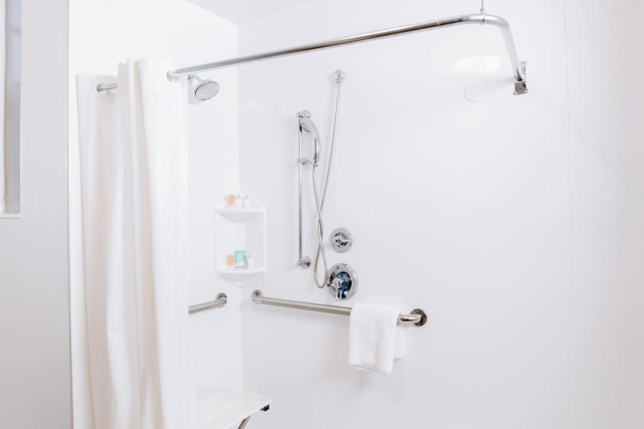 | Ocean Reef Suites, South Beach